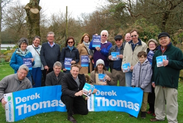 Derek Thomas launches his 'Plan to Deliver' with local supporters 